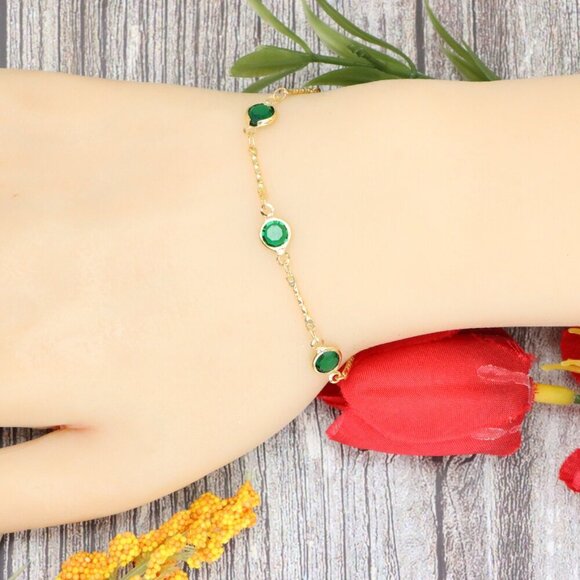 "Trendy Handmade Bracelet – A Stylish Gift for Women & Girls, MAR091533 - Picture 9 of 10